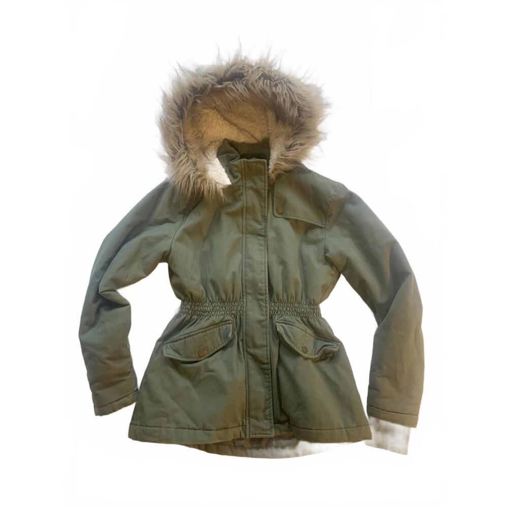 Green Y2K fur coat